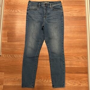 High Rise Skinny Jeans Size 10/30R by Universal Thread